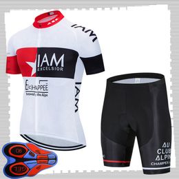 Pro team IAM Cycling Short Sleeves jersey (bib) shorts sets Mens Summer Breathable Road bicycle clothing MTB bike Outfits Sports Uniform Y21041512