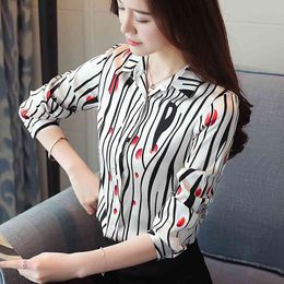 Ladies Shirts Women Blouse Shirt Top Striped Korean Fashion Clothing Turn Down Collar Long Sleeve Chiffon Flower Print Tops 621G 210420