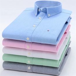 S- 6XL Oxford Shirts For Mens Long Sleeve Cotton Casual Dress Shirts Male Solid Plaid Chest Pocket Regular-Fit Man Social Shirt 220222