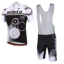 2024 Summer Gear Cycling Jersey Set Breathable Team Racing Sport Bicycle kits Mens Short Bike Clothings M26