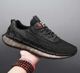 Men's shoes 2022 spring casual sports deodorant men flying woven mesh breathable shoe A896 trend