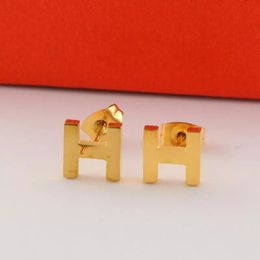 2021 USA european design mix Never fade Factory price black stud silver letter Studs Earrings Jewelry gold rose 316L stainless steel for Women men Wedding Gift