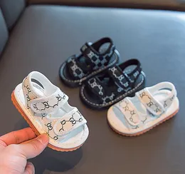 Обувь для мальчиков, детские сандалии, сандалии для младенцев, повседневные кроссовки с перекрестной завязкой, Нескользящая летняя обувь из мягкой кожи для мальчиков, летняя обувь для малышей