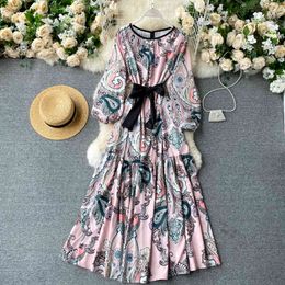 Women Bohemian Print Dress Autumn O Neck Puff Sleeve A Line Maxi Dress Casual Vacation Bow Drawstring Dress 210419