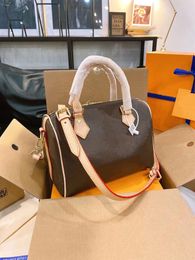 designer leather handbag shoulder bag mini Boston 2021 tide restoring ancient ways classic fashion pillow pack lightweight High quality