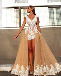 2021 Detachable Train Organza Mini Prom Dresses White Appliques V Neck Formal Party Gowns Princess Evening Dress Plus Size