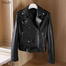 Spring Women Faux Leather Short Jacket with Belt Streetwear Pu Turndown Collar Moto Biker Black Coat Autumn Outwear 210430