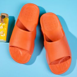 Men Women Summer Beach slippers Lady Gentlemen Flip Flops Outdoor Luxurys Designers Children Hole Shoe Fisherman