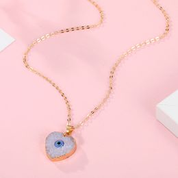 S2447 Fashion Jewelry Evil Eye Necklace Resin Love Heart Round Blue Eyes Pedant Necklaces