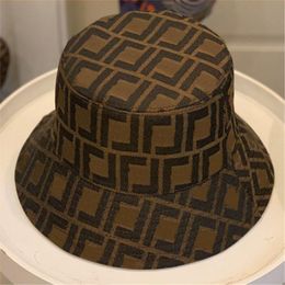 Mens Women Designers Cappelli a secchiello Full Letter Casquette Bonnet Beanie Luxurys Fedora Fitted Sun Hat Berretti da baseball 2021