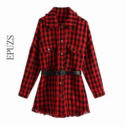 Fashion Sashes Red Tweed Jacket Coat Women winter coat Vintage Long Sleeve Tassel Plaid female oversize outwear 210521