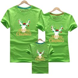 Matching Outfits Christmas Deer Look T Shirt Mother Daughter Short Sleeve Father Son Clothes Dad Mom Baby Family 210417