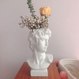 Creative Portrait Vase Modern Nordic Style Human Head Decorative Ornaments Resin David Medici Venus Vase Home Decoration 210409