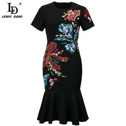 Fashion Runway Autumn Bodycon Mermaid Dress Womwn Short sleeve Luxury Sequins O-neck Female Vintage Party 210522