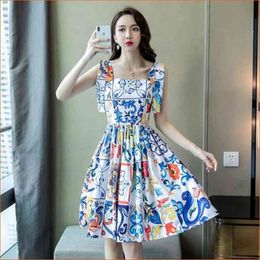 Runway Designer Blue and White Porcelain Summer Button Sundress Women's Bow Spaghetti Strap Flower Print Mini Dress 210416