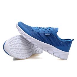 Plus Size 35-48 Unisex Ultra Lightweight Outdoor Sport Upstream Walking Beach Water Shoes Couple Aqua Shoes Sneakers Women Men Y0714