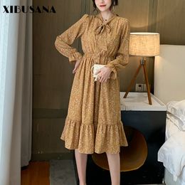 Women Chiffon Dress Spring Autumn Vintage Floral Pleated Long sleeve Plus Size Patchwork es Vestidos With Lining 210423