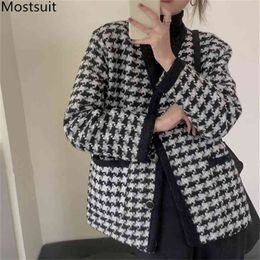Winter Vintage Thick Houndstooth Women Coat Autumn V-neck Single-breasted Korean Elegant Female Jacket Tops Femme 210513