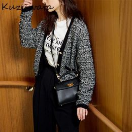 Kuzuwata Autumn Sweaters V Neck Long Sleeve Contrast Colour Button Knitting Cardigan Fashion Sweet Women Outerwear Clothes 211011