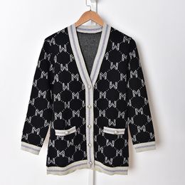 2022 Spring Long Sleeves V Neckline Black Jacket French Style Contrast Color Woolen Knitted Panelled Contrast Trim Single-Breasted Short Outwear Coats 20S271087