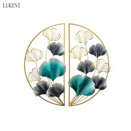 Chinese Style Wrought Iron Ginkgo Leaf Wall Hanging Decoration Home Living Room Wall Decoration Mural Hotel Club Wall Decoration 210414