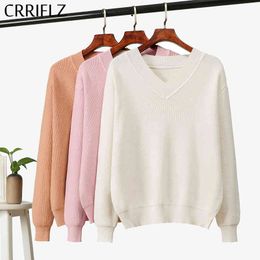 Loose Plus Size Knitted Sweater Women Autumn Winter Casual Thick Solid V-neck Pullovers CRRIFLZ 210520