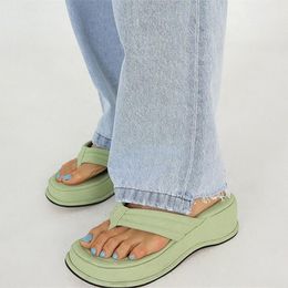 Chunky Heel Summer Beach Menore Platform Women Flip Flops Slides Faux Sueded Open Toe Soft Sole Designer Sandals Y2K Shoes Slippers 589