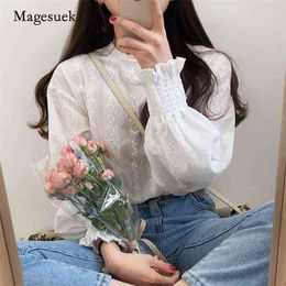 Embroidery Lace blouses O-Neck Spring Women Long Sleeve Linen Cotton Blouse Lantern Casual White Tops blusas 6874 50 210518