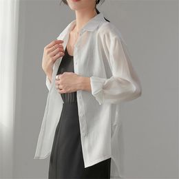 Solid Minimalist Stylish Women Lapel Loose Plus Size Shirts Thin Sunscreen OL Streetwear All Match Blouses 210421