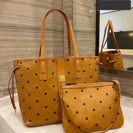 Fashion Shoulder Large Shopping Bag Luxury Designer Brand Composite Messenger Bags Woman Purses Handbags Totes High Quality Purse Phone Bag Letter Womens Wallet