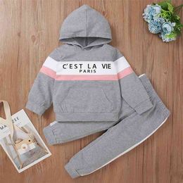 Winter Children Sets Casual Long Sleeve O Neck Patchwork Letter T-shirt Grey Trousers Cute 2Pcs Girls Boys Clothes 210629