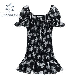 Elastic Wrap Dress Fashion Women And Girl Puff Short Sleeve Ruffle Design Crop Dresses Vintage Street Slim Beach Elegant Frocks 210417