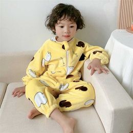 Winter Jumpsuit Kids Pijama Children Overalls Baby Wool Flannel Pyjamas For Sleepwear Boys Girls Sleeping Bag 211130
