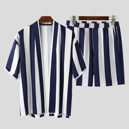 Men Summer Striped Sets Japan Streetwear Cardigan Kimono Hawaiian Short Sleeve Shirts Breathable Shorts Beach Men Suits 2 Pieces X0909