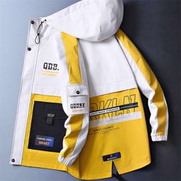 Cool Jackets Men Patchwork Streetwear Male's Casual Windbreaker Coat Male Hip Hop Big Size 3XL 210928