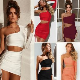Oufisun Summer Sexy Backless Bodycon Party Club Dress Women Hollow Out One Shoulder Ruched Solid Long Sleeve Mini es 210517
