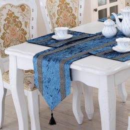 European Luxury Diamond Shaped Striped Table Runners with Tassels Table Cloth for Wedding Dinner Party Decorative