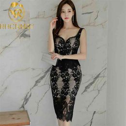 Fashion Sexy Women Sleeveless Pencil Dress Summer Lace Patchwork Mesh Bodycon Sheath Hollow Out Vintage Black es 210506