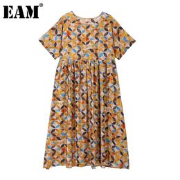 [EAM] Women Yellow Pattern Printed Big Size Long Dress Round Neck Short Sleeve Loose Fit Fashion Spring Summer 1DD8692 21512