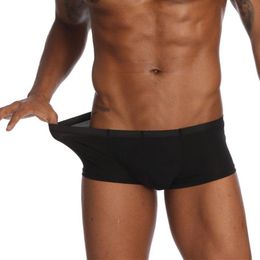 2022 big mens silk underwear Moda Masculina Ultra-fino Sexy Silk Seamless Seamless Respirável Underwear Frente Big Penis Modal Homens Boxers cueca