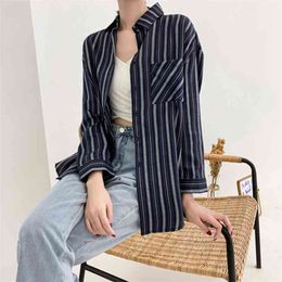 Autumn Winter Fashion Women Long Sleeve Loose Shirts Coat All-matched Casual Turn-down Collar Striped Korean Blouse D569 210512