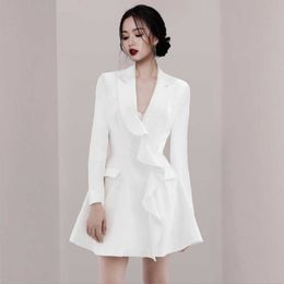 Spring Fashion European and American Women's V-neck Ruffle Long Sleeve Medium Length Dress Women White 210615