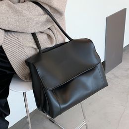 Big Capacity PU Leather Handbag For Women Large Shoulder Lady Crossbody Purses