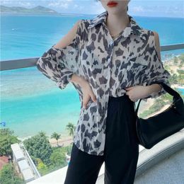 Loose Korean-Style Spring Women Blouse Shirt Vintage Leopard print off-Shoulder Sexy Transparent Chiffon 603H 210420