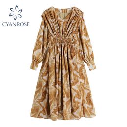 Women Spring Wrinkled Fluffy Dresses Vintage Party Long Sleeve Pleated Vestidos High Waist Fashion Elegant Party Ins Beach Lady 210417
