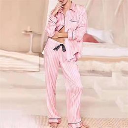 Stylish Fashion Satin Pajamas for Women Long Sleeved Summer Sleepwear Loungewear Home Clothes Girlfriend Gifts 210330