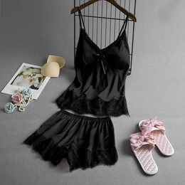 2pcs Fashion Women Sleepwear Sexy Eyelash Satin Pajama Set Female Lace V-neck Pyjamas Sleeveless Lace Cami Top And Shorts Sets Q0706