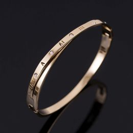 Fashion Cross Crystal Stainless Steel Bangles Bracelets for Women Men Roman Numerals Design Jewellery Christmas Gifts Q0719
