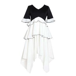 PERHAPS U Black White V Neck Short Sleeve Patchwork Cascading Ruffle Fit And Flare Dress Summer Empire D0491 210529