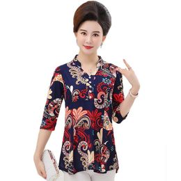 Women's T-Shirt Women Casual Loose Tee Shirts Summer 5XL Plus Size Half Sleeve Floral Printed Fashion Mother Tops Blusas Lady Pullover